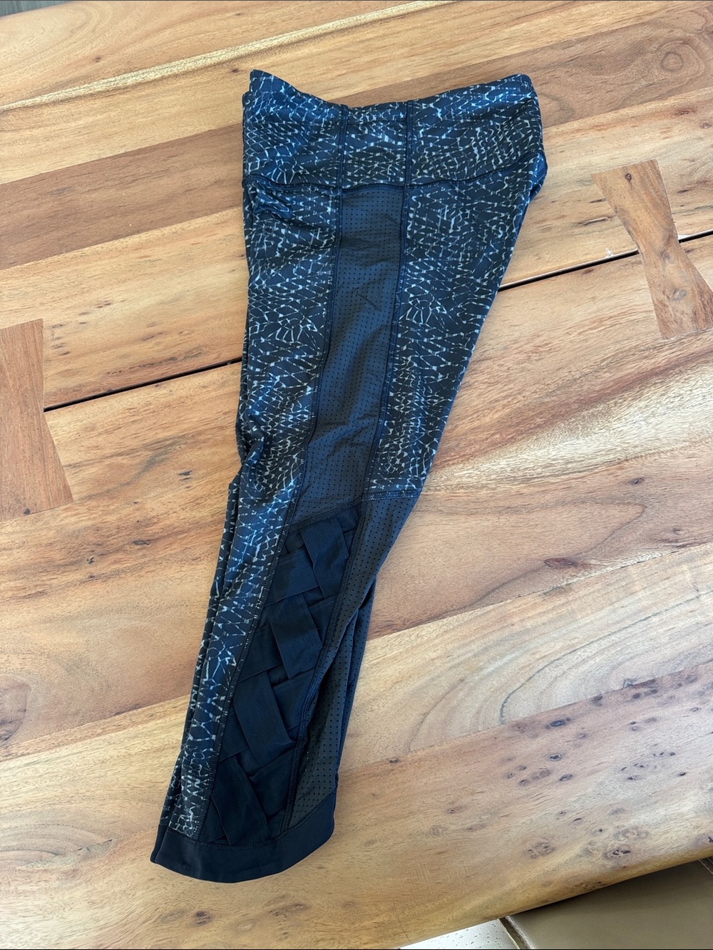 lululemon athletica Black Patterned Capri Leggings